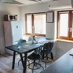 Kosmos 9 - Apartament Astro By Rentoom